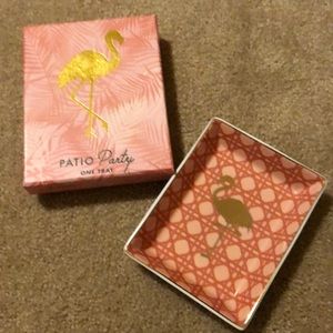 Patio party flamingo 🦀tray NEW